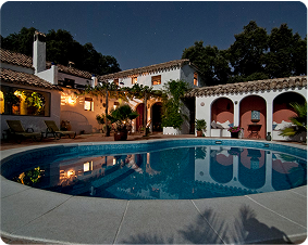 Burj Khaleefa View Spacious Flat